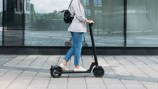 Girl Ride Rideo E01 Electric Scooter Outdoor The Perfect Gift for Kids & Teens Blog Image